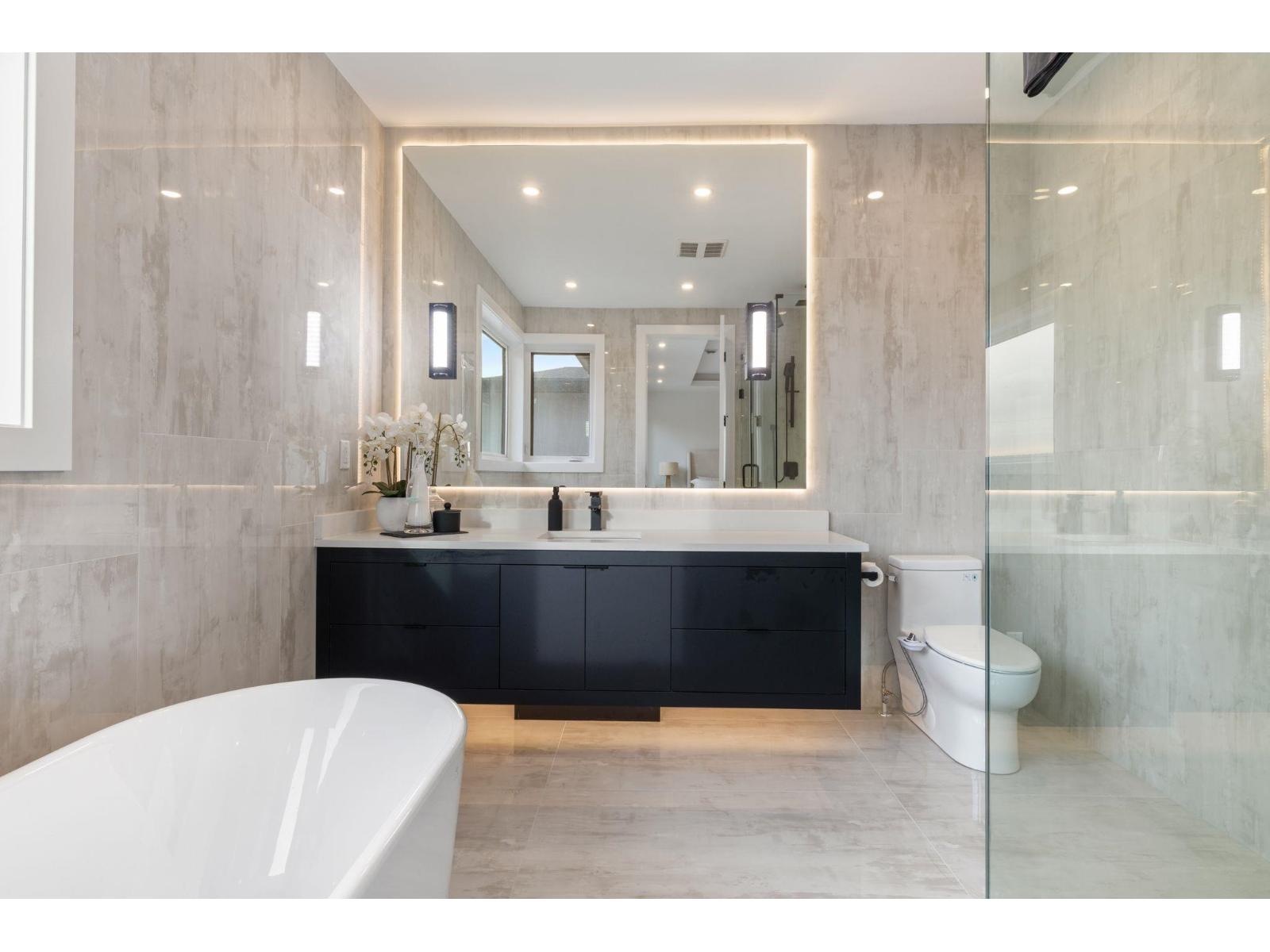 13125 14 Avenue Property Photo 23