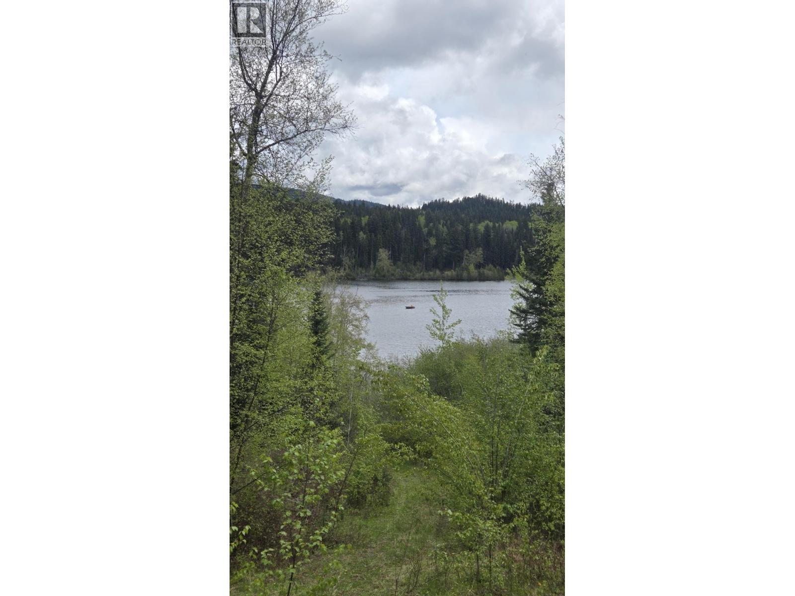 5858 Mahood Lake Road Property Photo 10