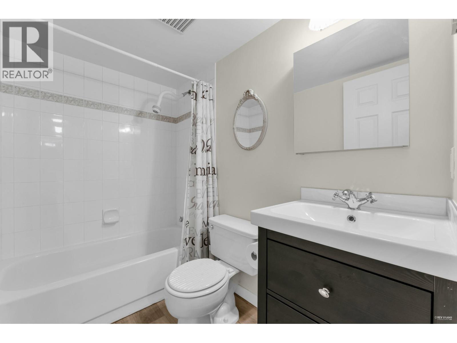 302 4758 53 Street Property Photo 16