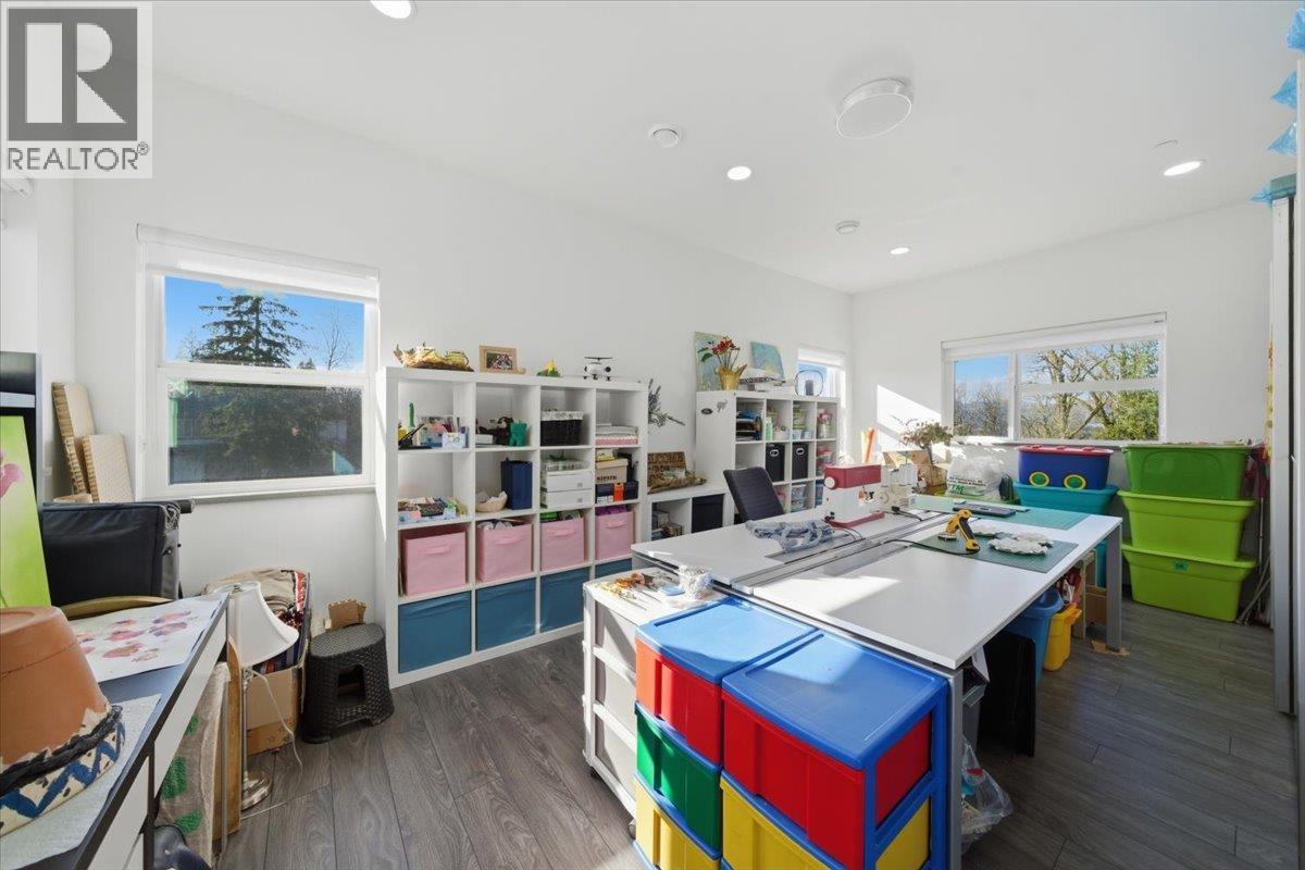 25507 Bosonworth Avenue Property Photo 19