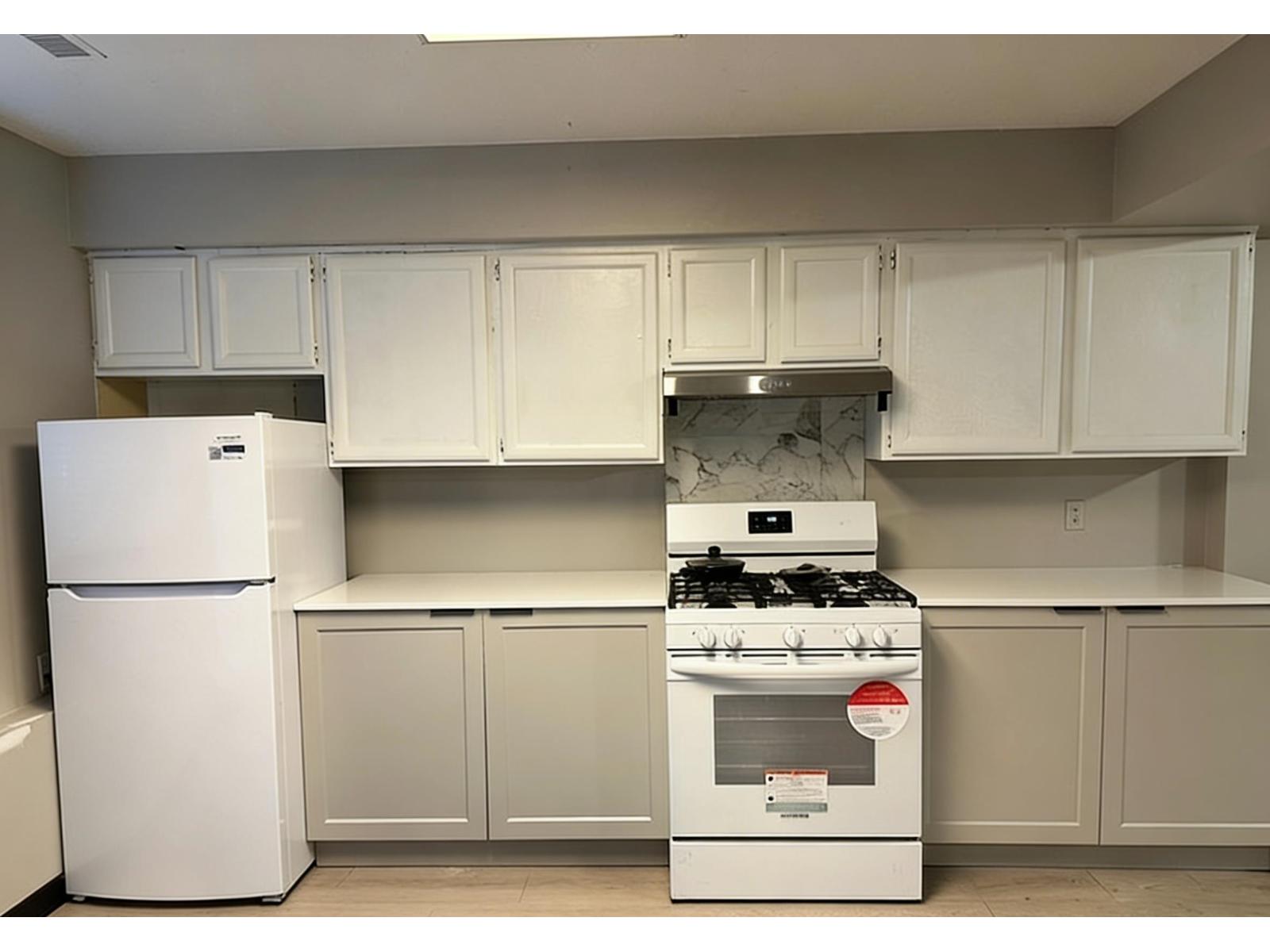13464 98a Avenue Property Photo 16