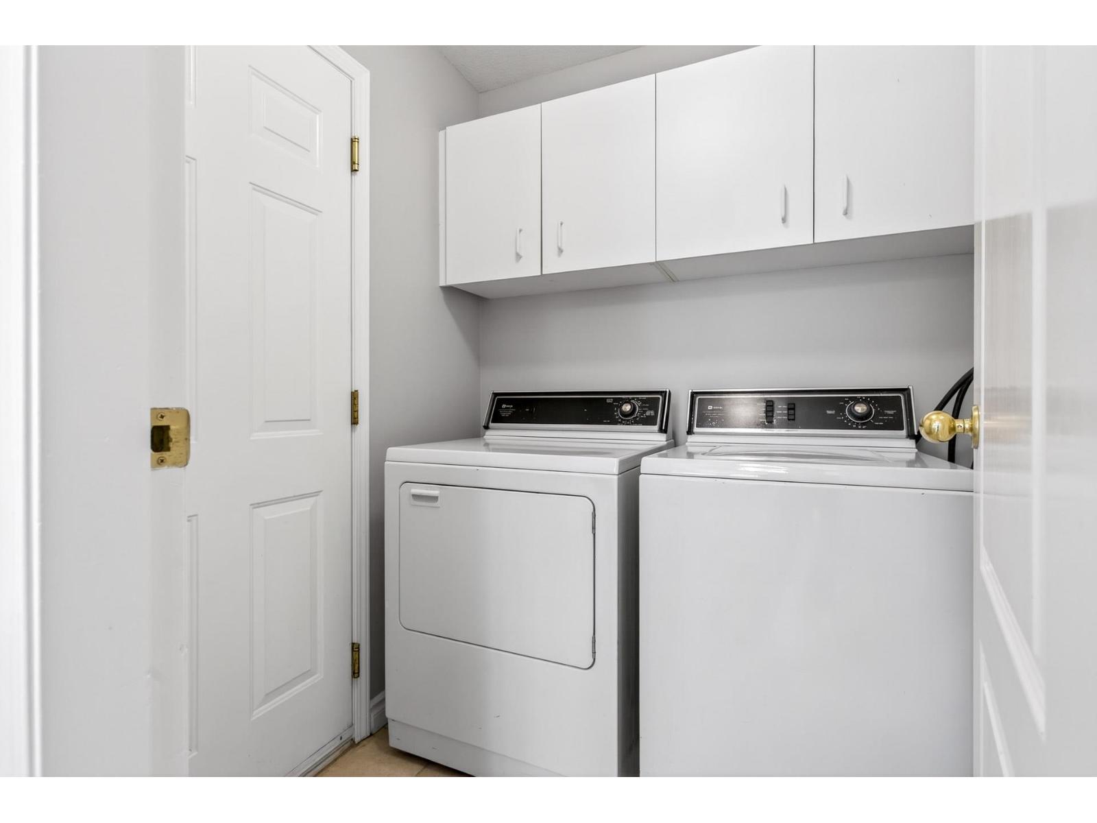21 15273 24 Avenue Property Photo 15