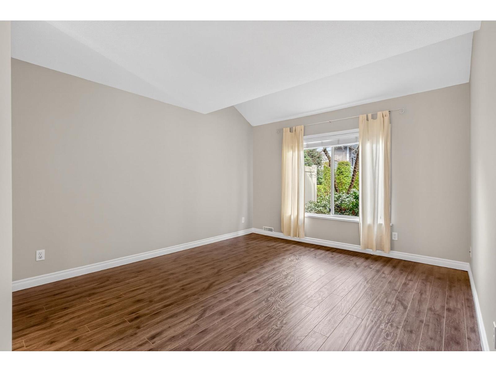 21 15273 24 Avenue Property Photo 20