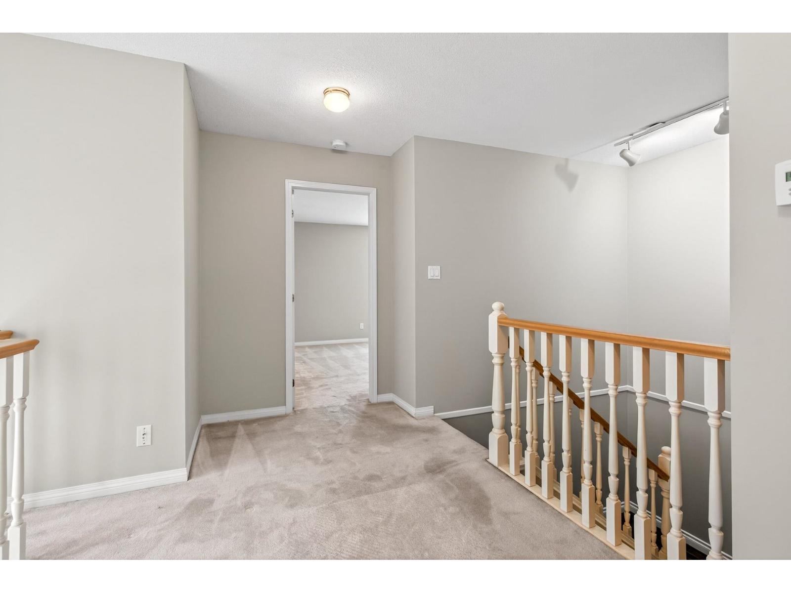 21 15273 24 Avenue Property Photo 24