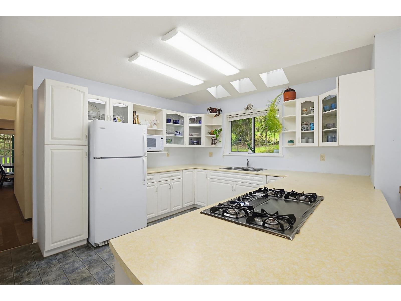 30199 Silverdale Avenue Property Photo 14