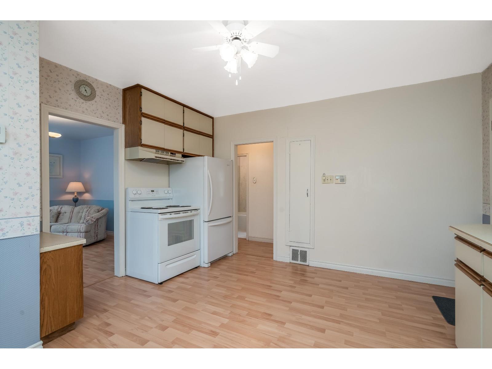33884 Mayfair Avenue Property Photo 13
