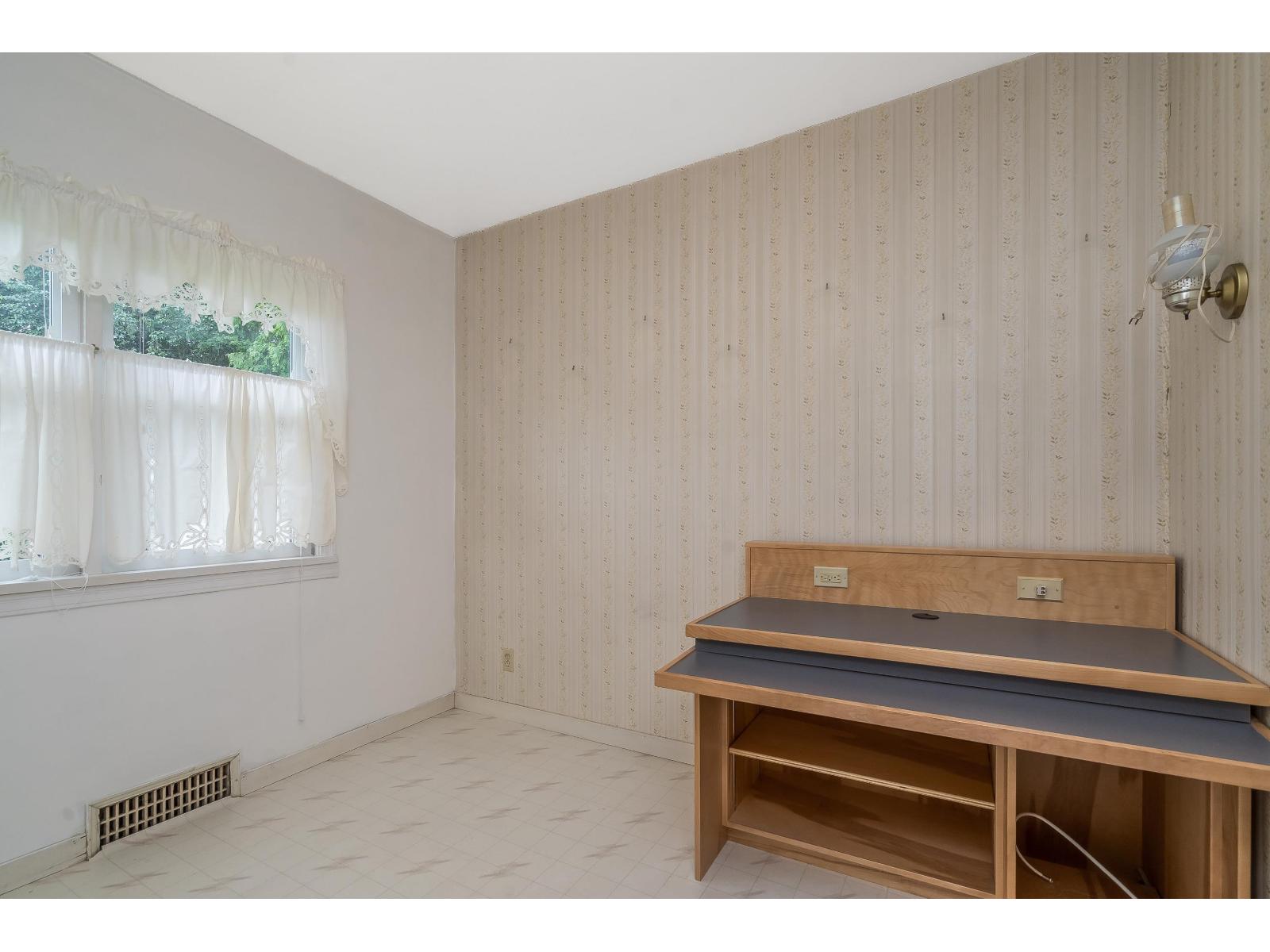 33884 Mayfair Avenue Property Photo 14