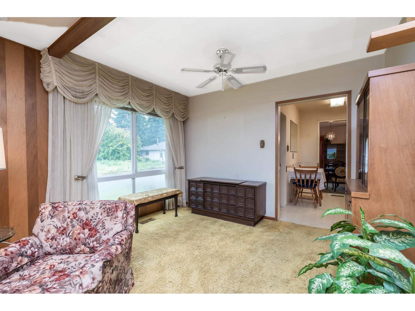 2084 Hollyberry Court Property Photo 12