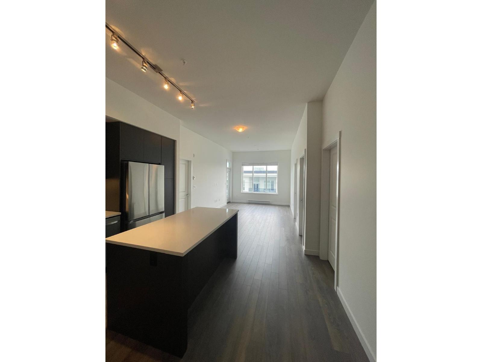 609 15815 85 AVENUE Property Photo 1