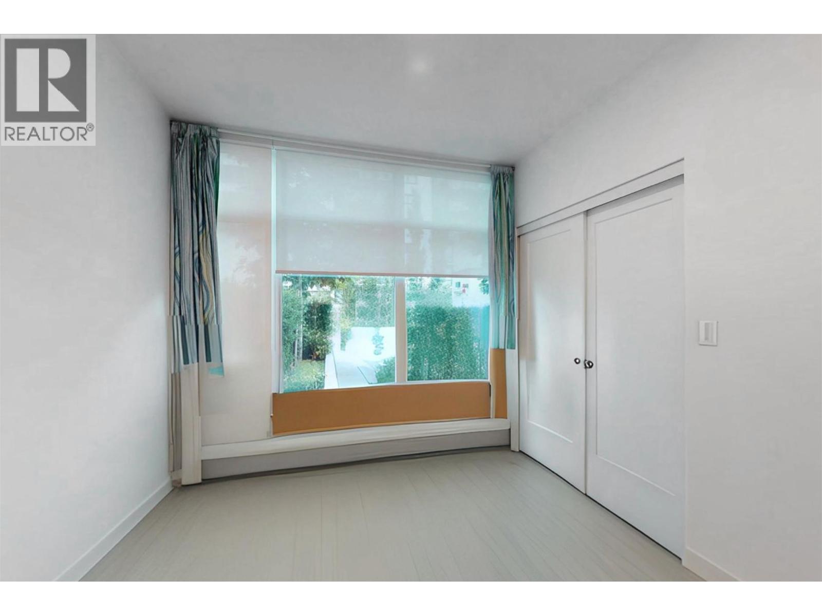 202 2288 Alpha Avenue Property Photo 3