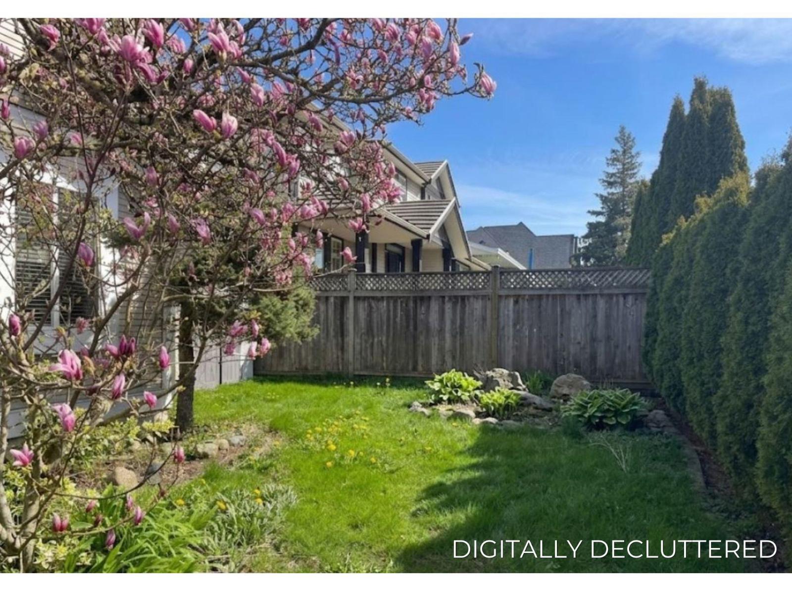 18267 64 Avenue Property Photo 18