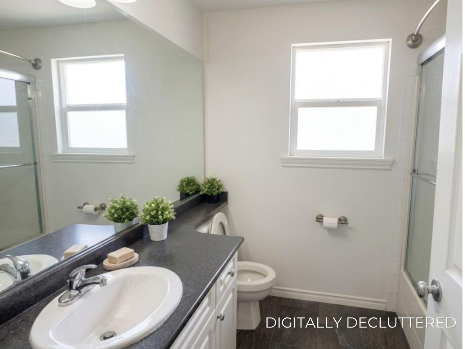18267 64 Avenue Property Photo 19