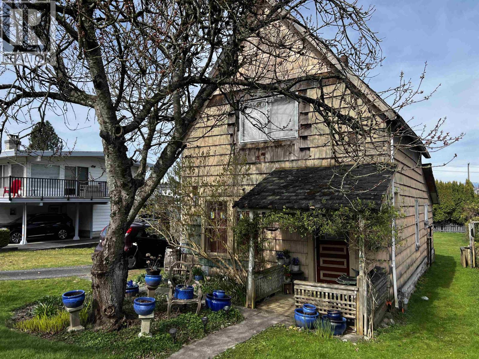 235 Durham Street Property Photo 4