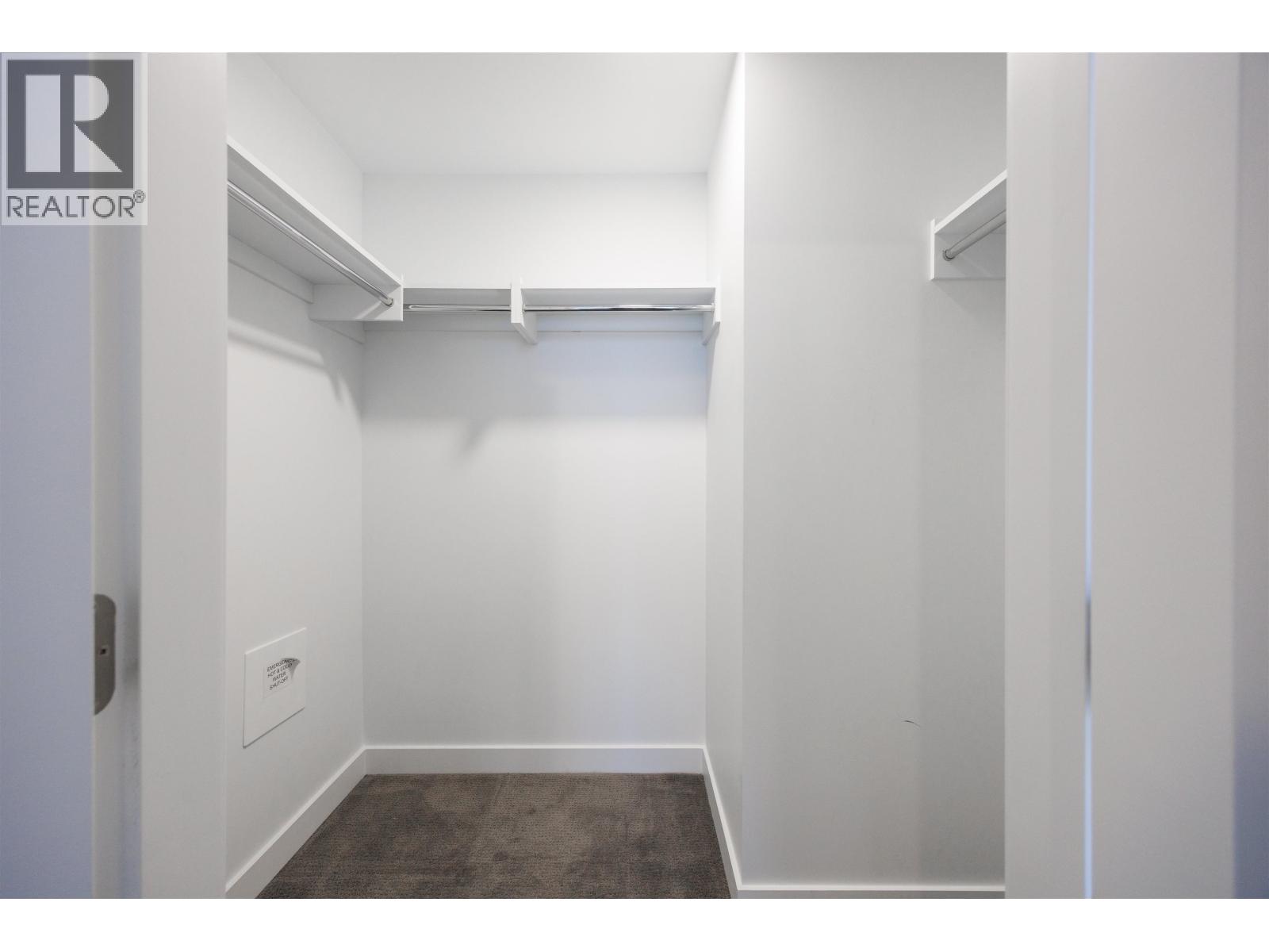 806 8155 Capstan Way Property Photo 19