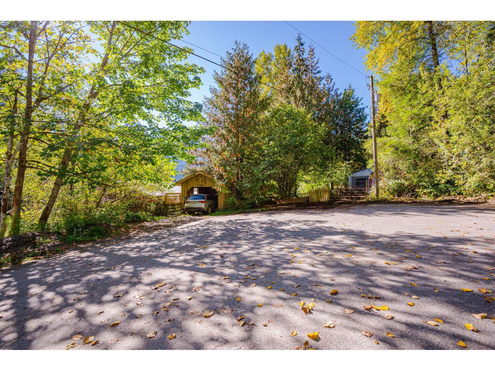 50802 Winona Road Property Photo 4
