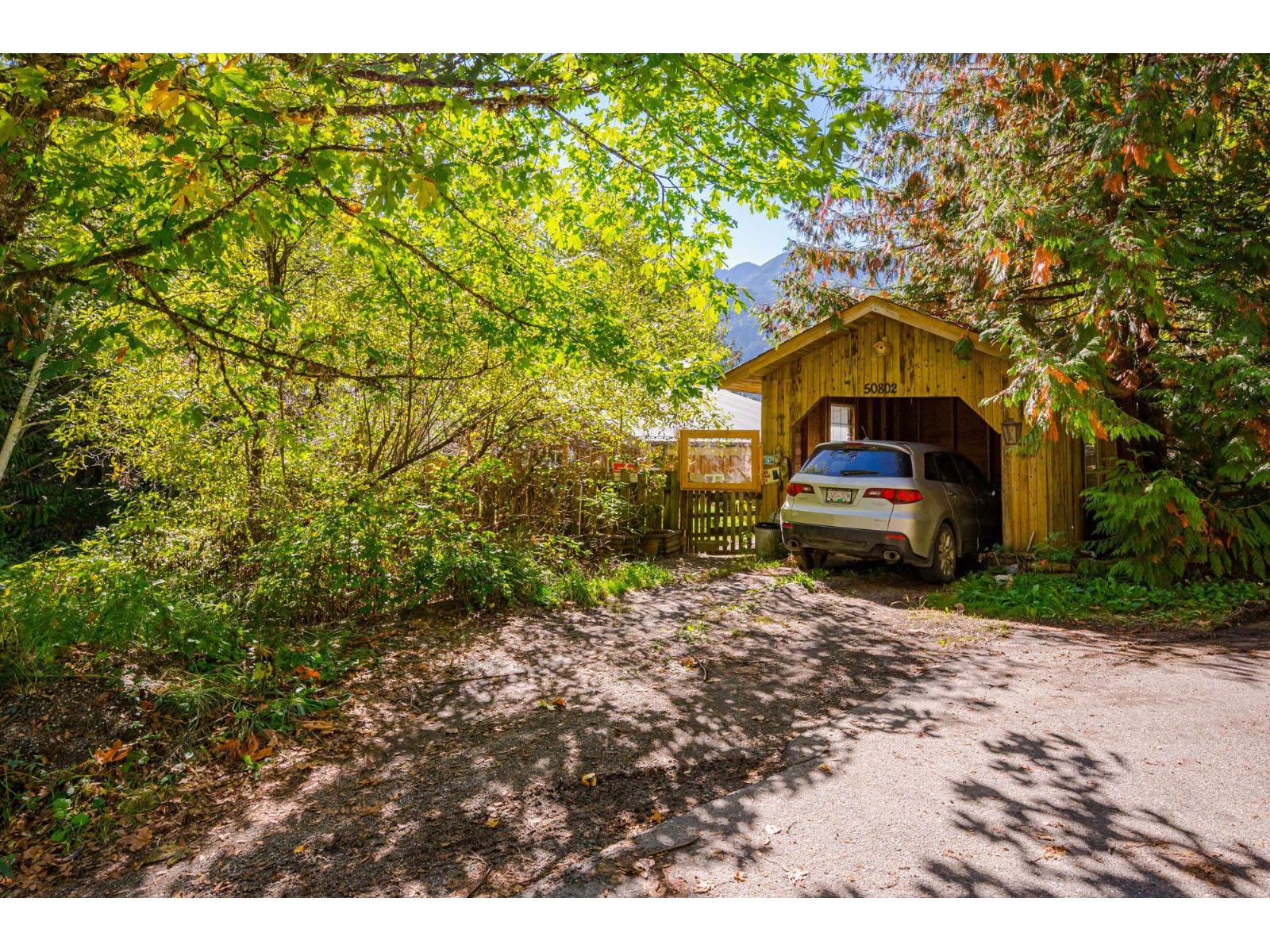 50802 Winona Road Property Photo 6