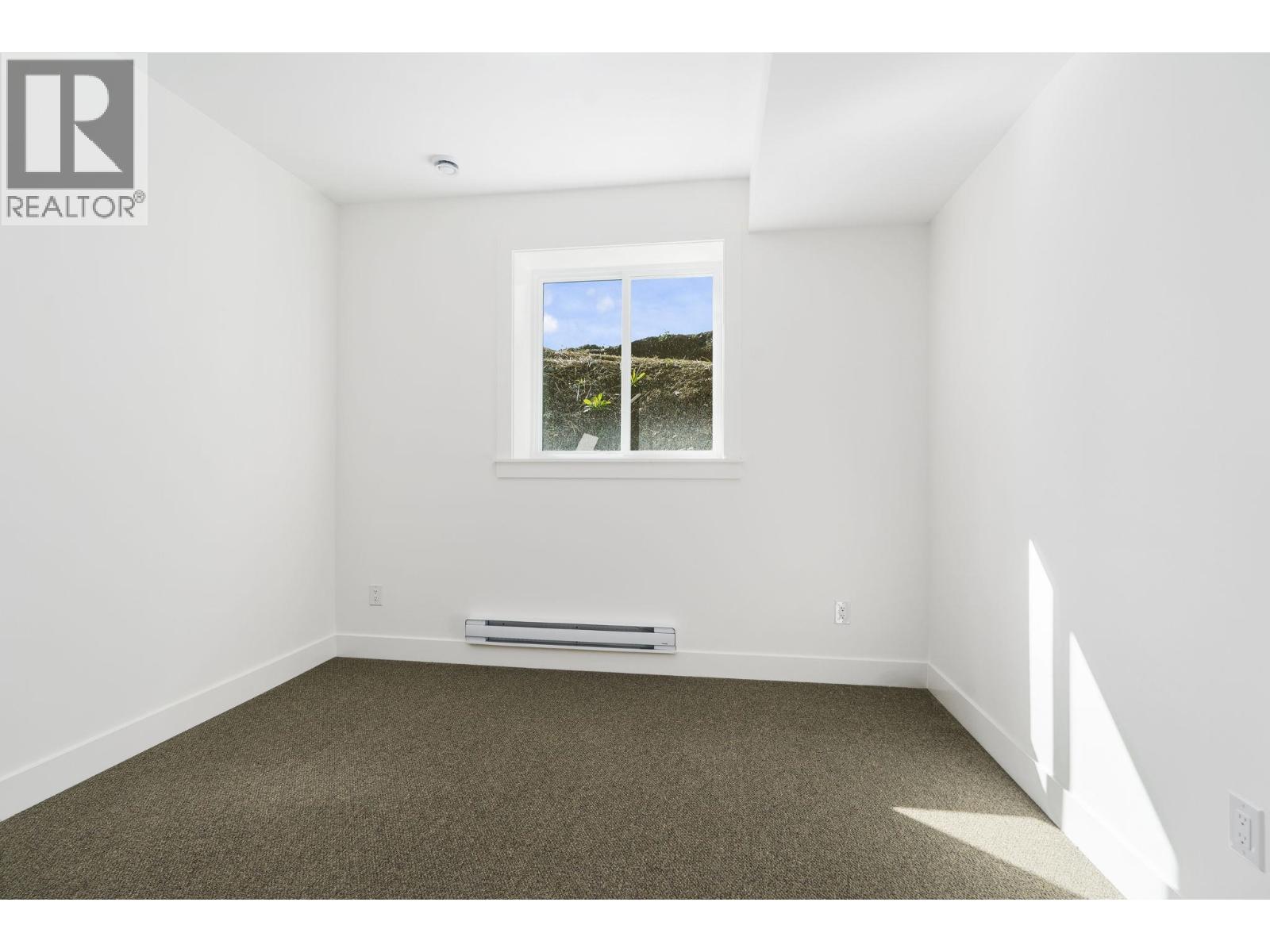 11016 241a Street Property Photo 24