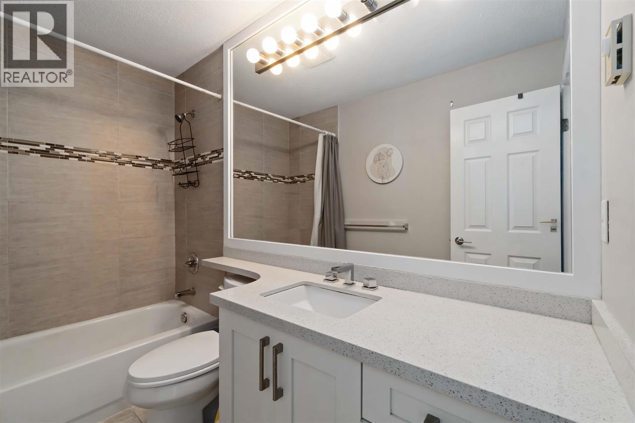 24 270 Casey Street Property Photo 18