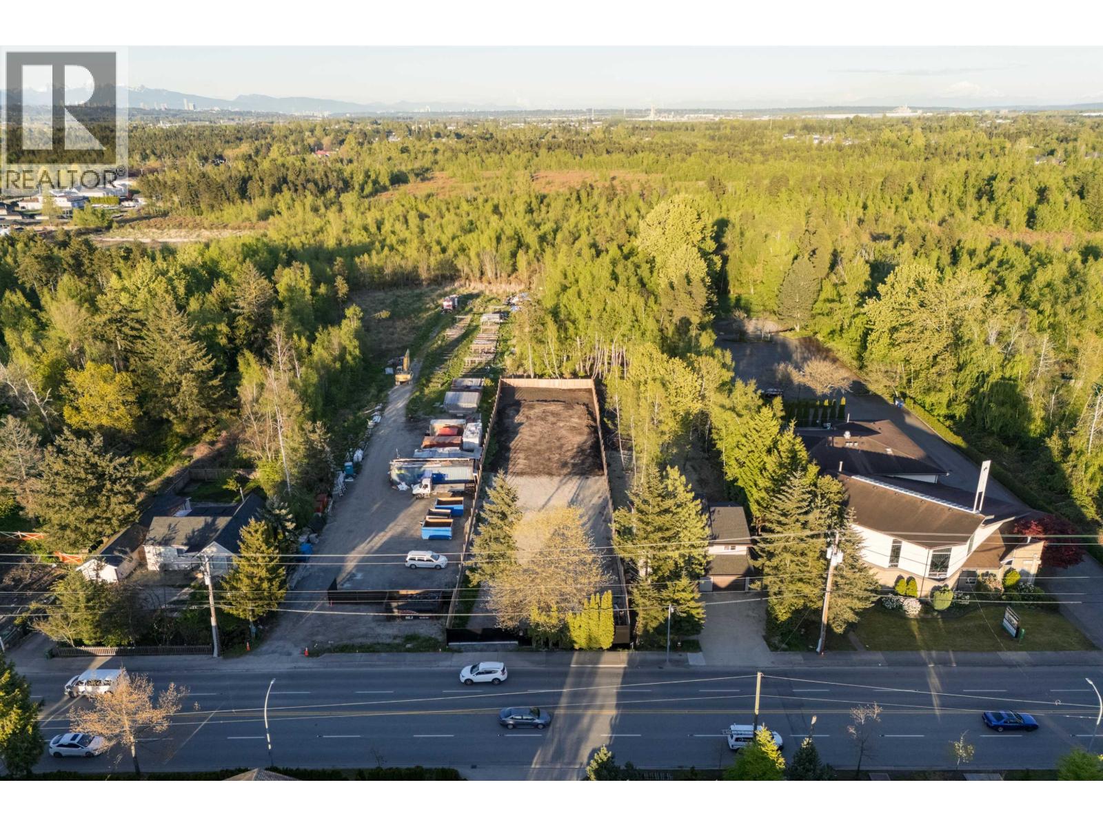 6300 No.4 Road Property Photo 7