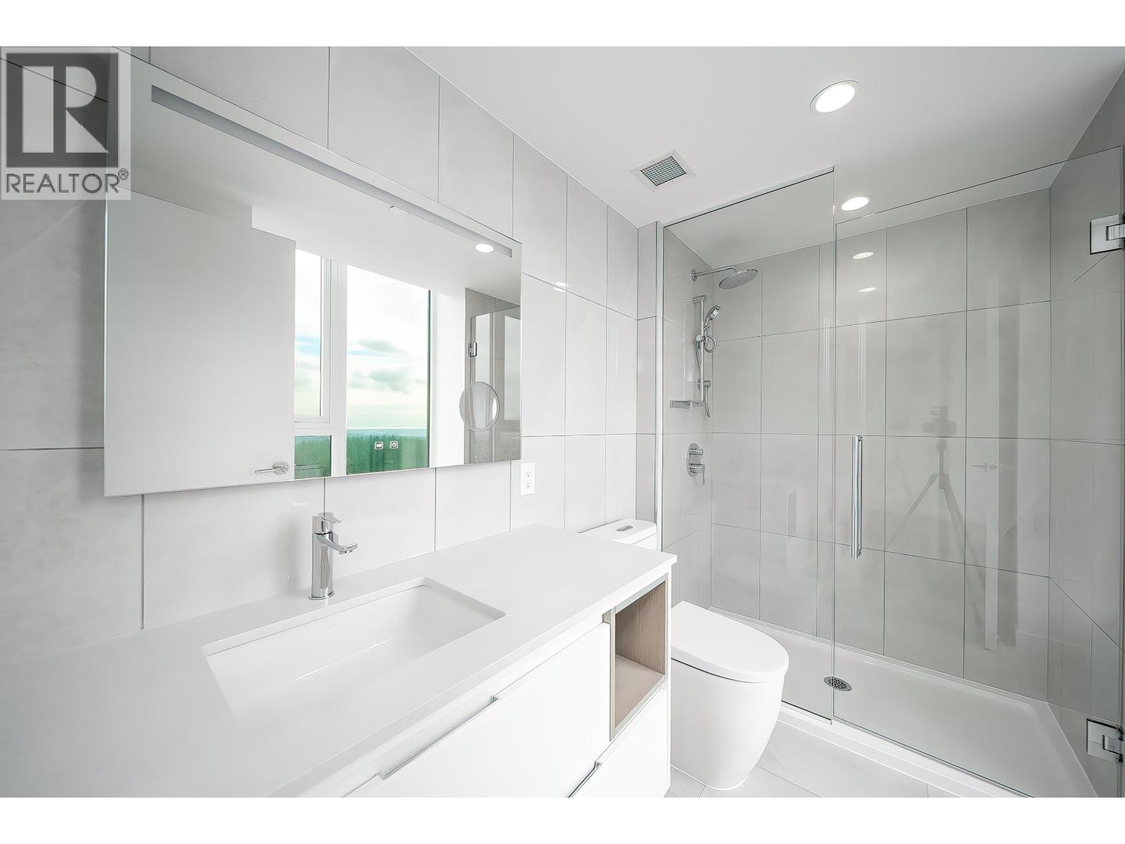 3104 5685 Halley Avenue Property Photo 10