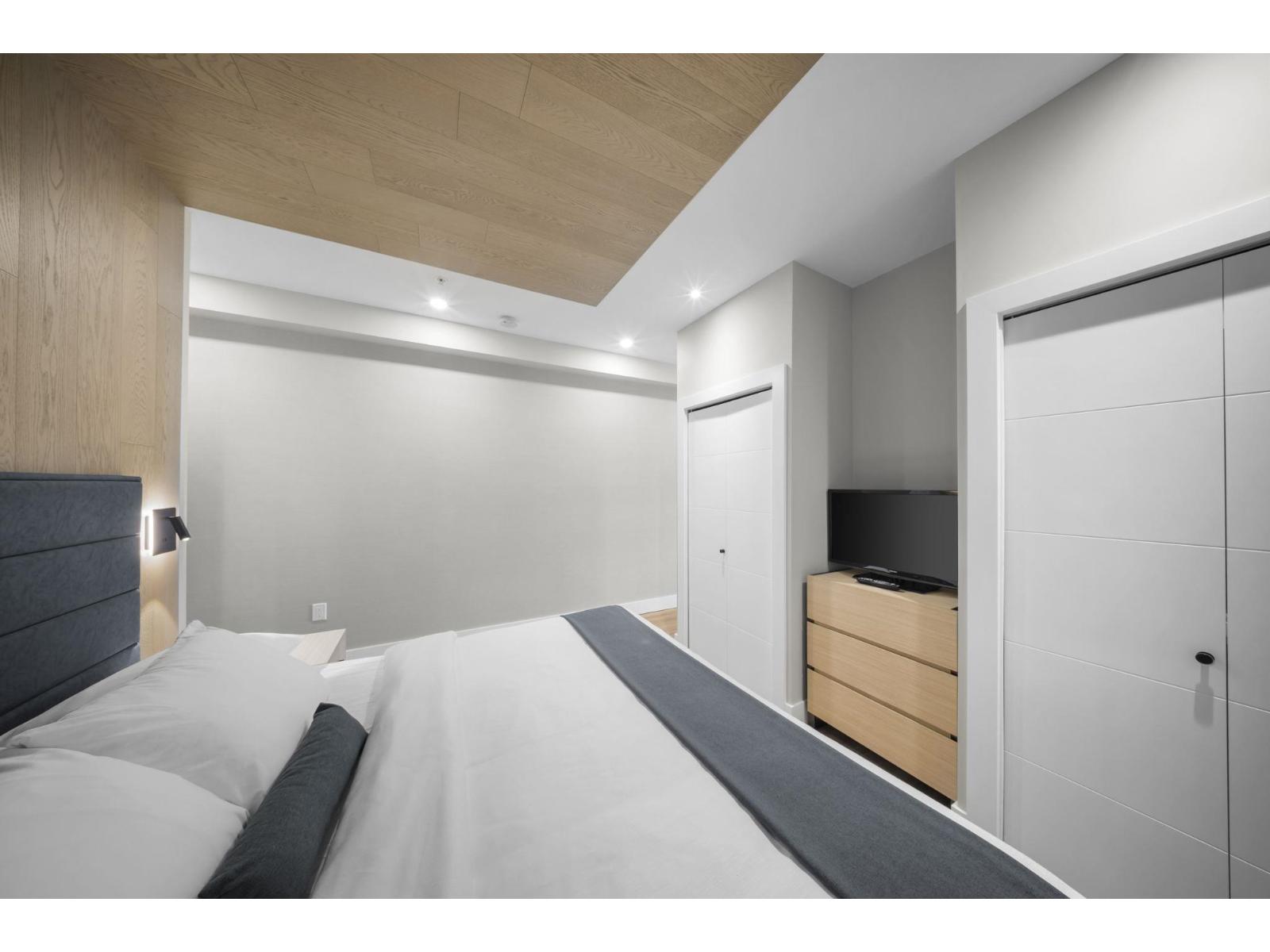160 Esplanade Avenue #312a Property Photo 16