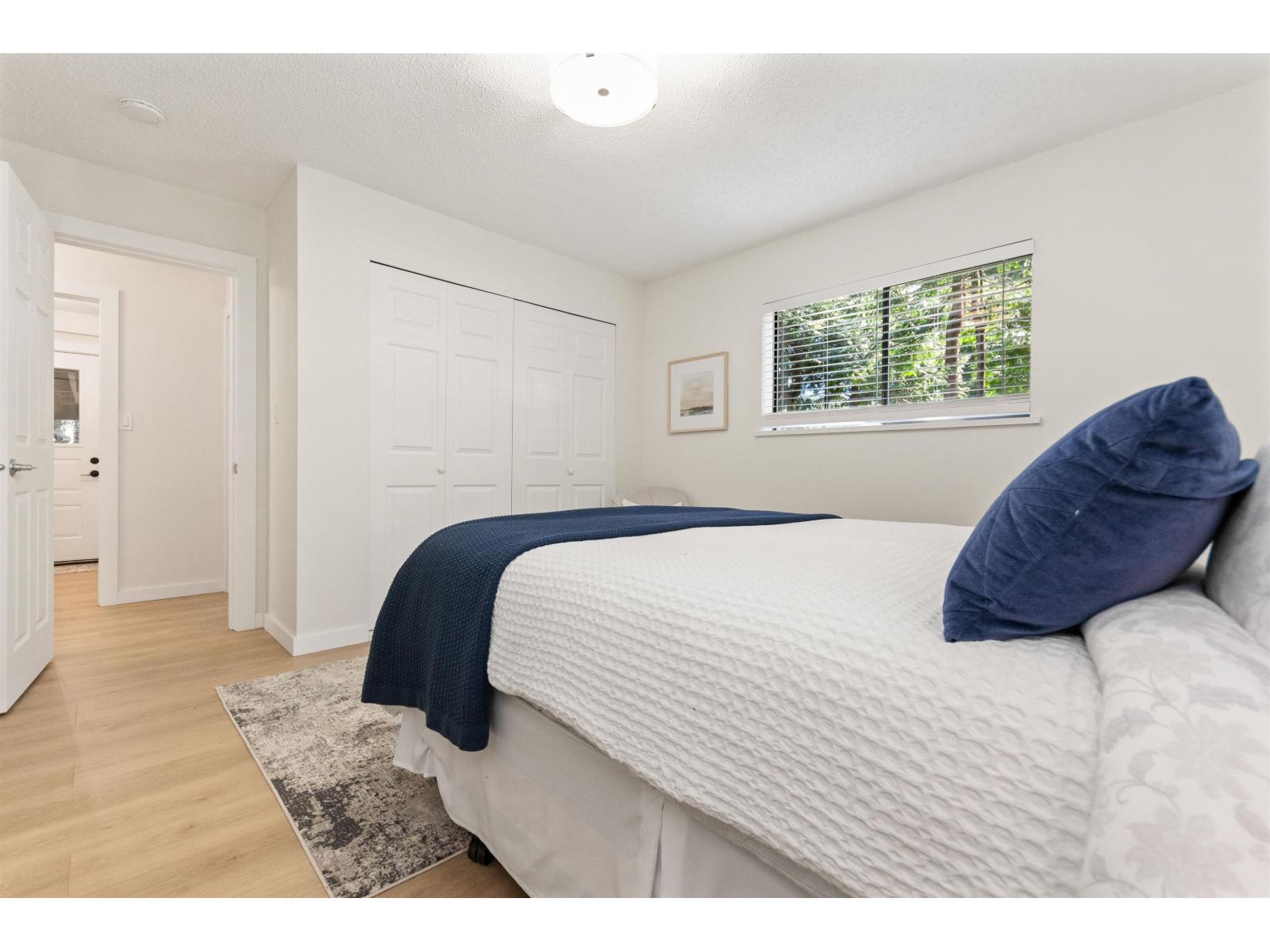 30 Robertson Crescent Property Photo 20