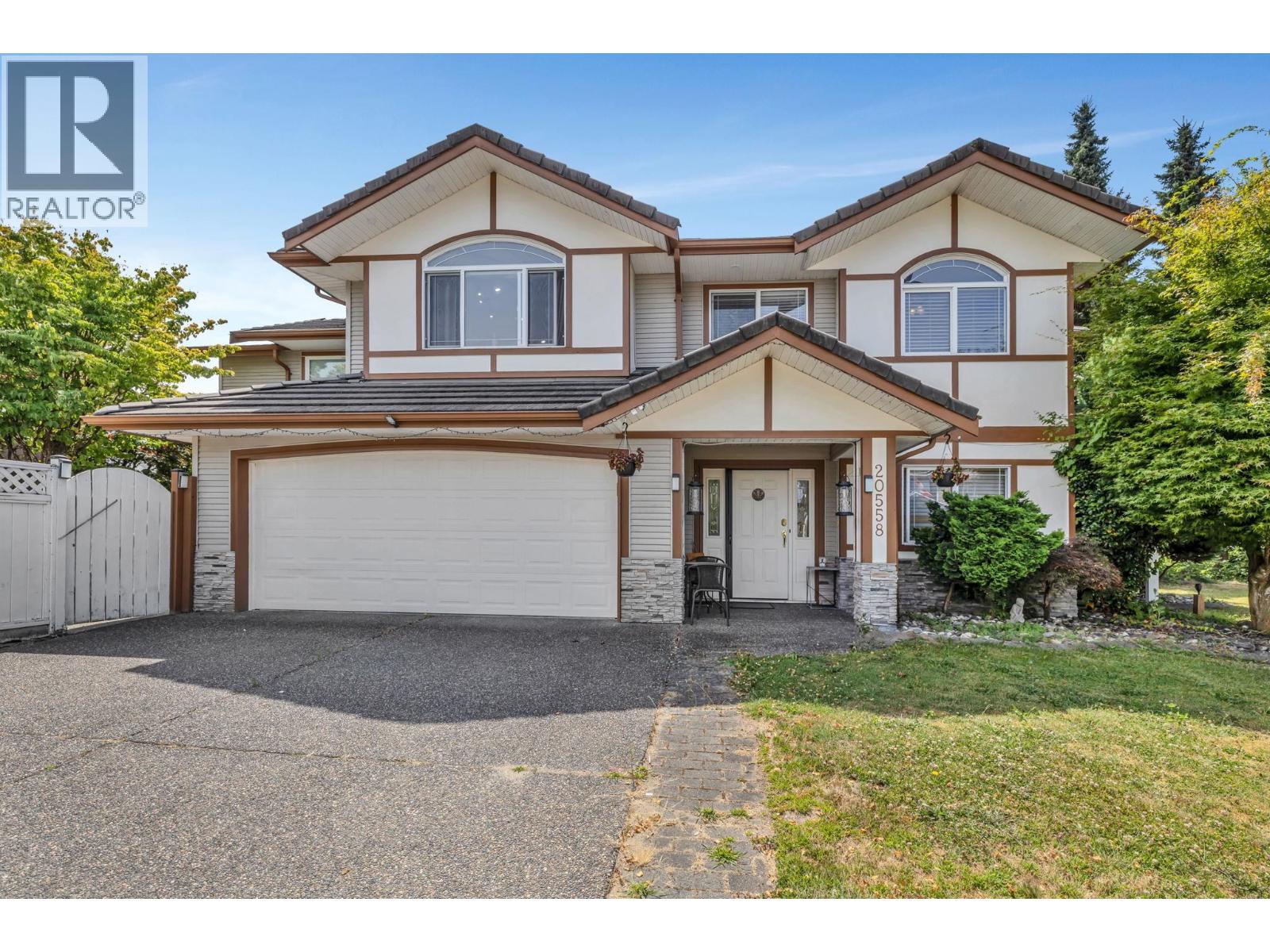 20558 122 Avenue Property Photo 1
