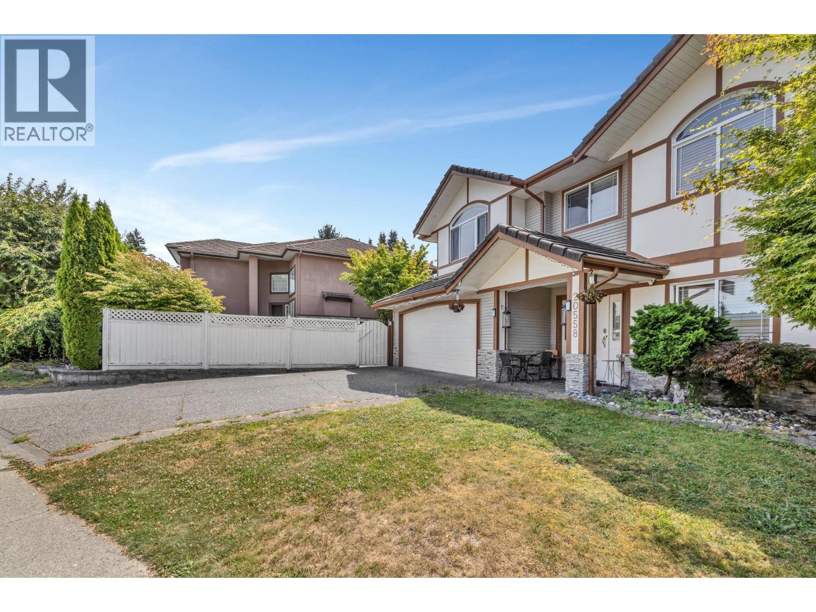 20558 122 Avenue Property Photo 2