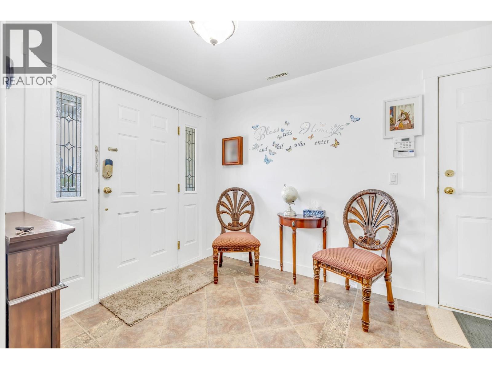 20558 122 Avenue Property Photo 5