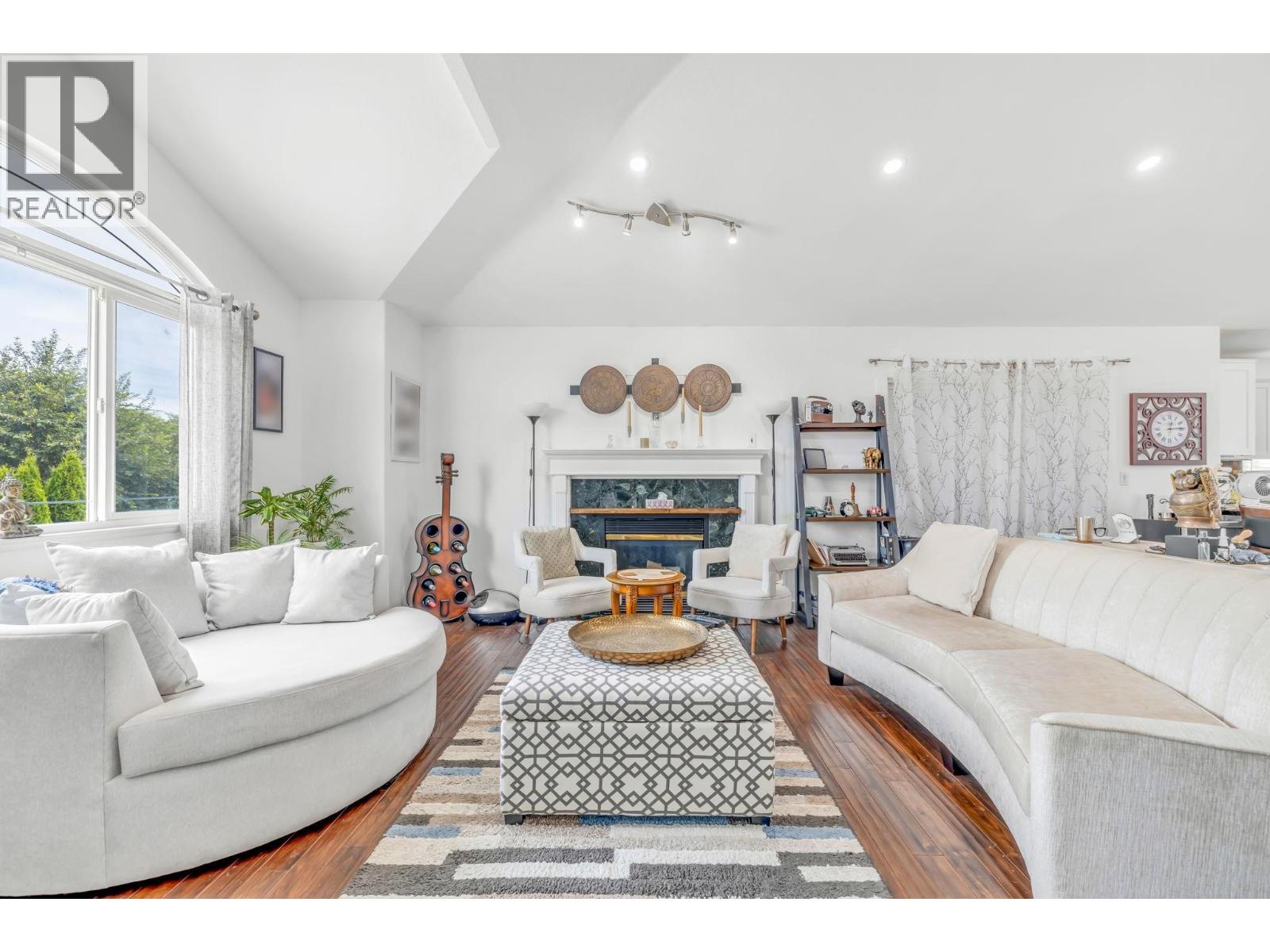 20558 122 Avenue Property Photo 10