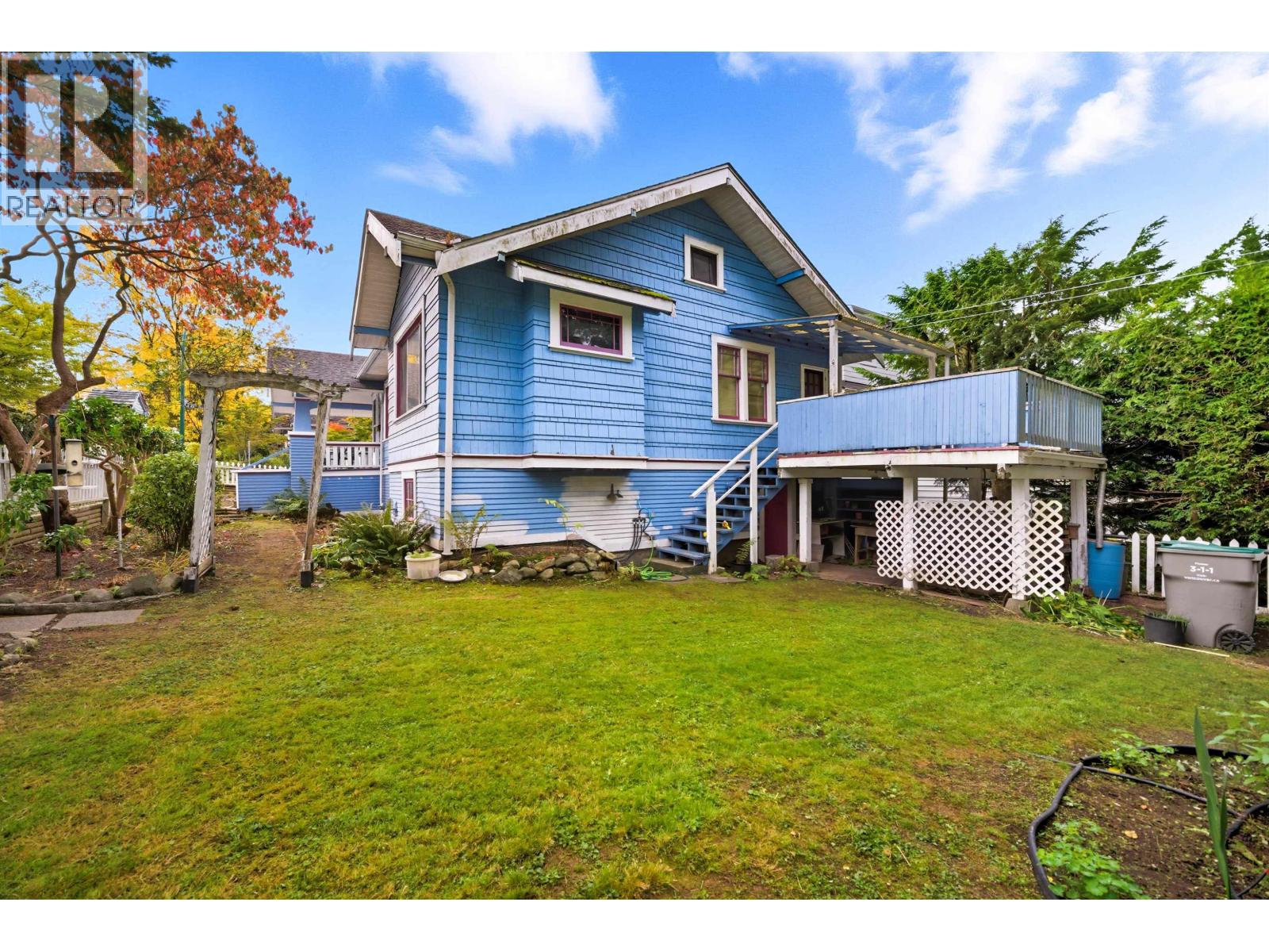 3791 Inverness Street Property Photo 6