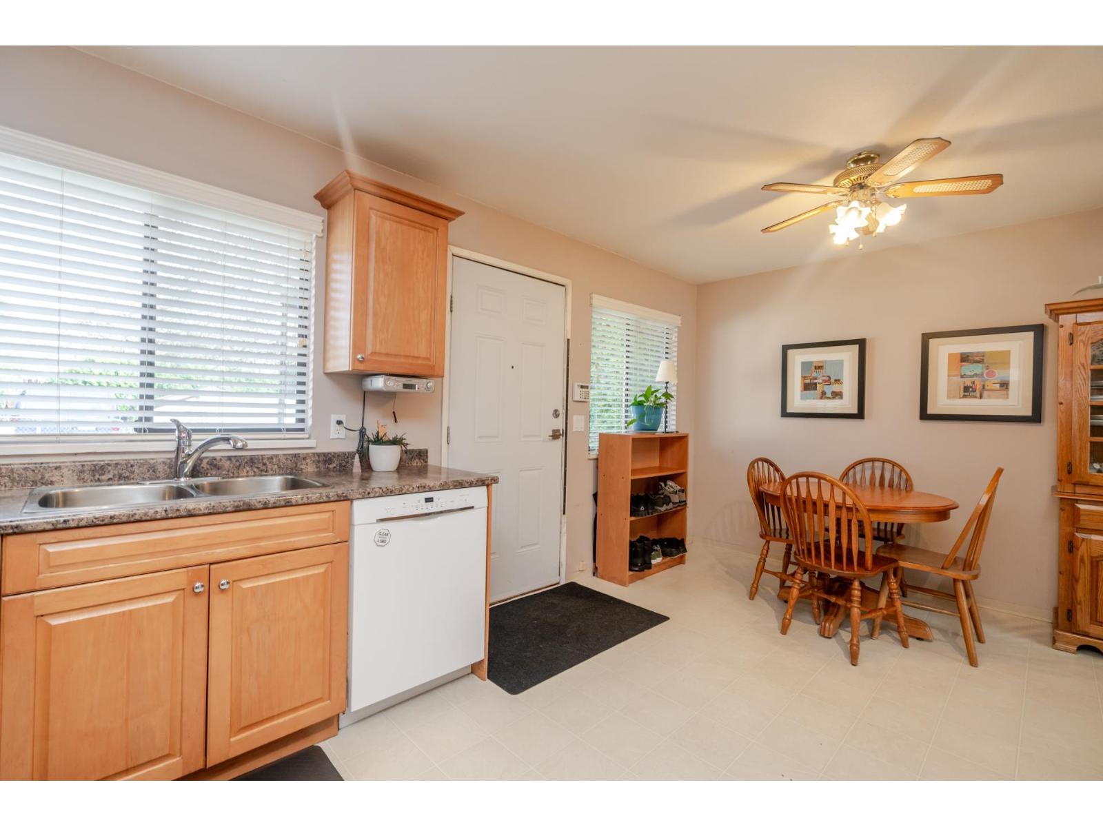 8570 152 Street Property Photo 5