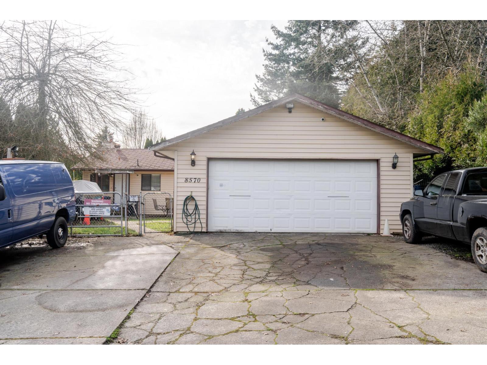 8570 152 Street Property Photo 18