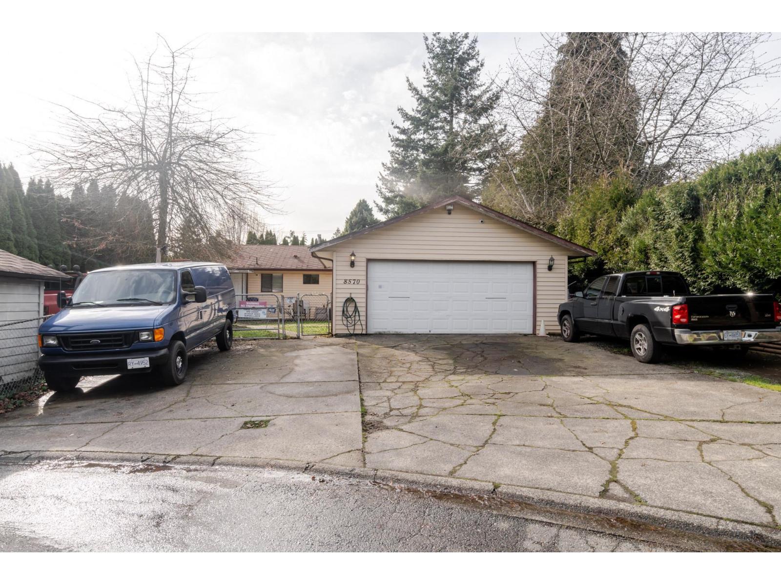 8570 152 Street Property Photo 19