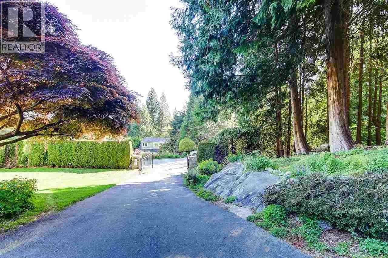 4730 Willow Creek Road Property Photo 3