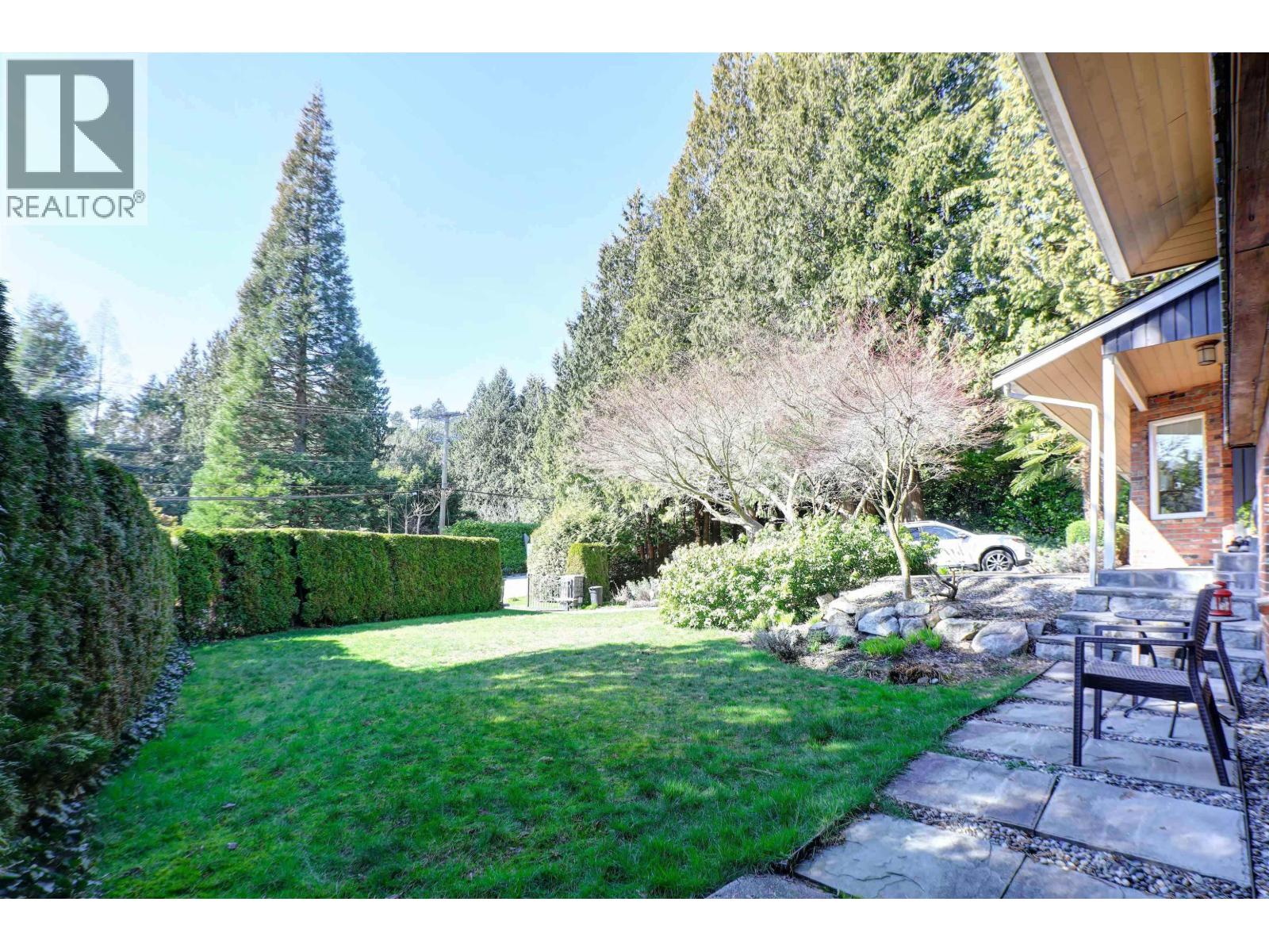 4730 Willow Creek Road Property Photo 4