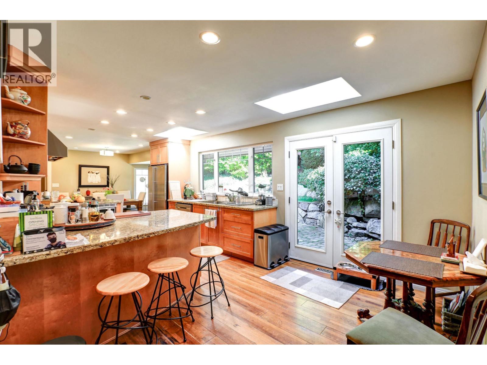 4730 Willow Creek Road Property Photo 17