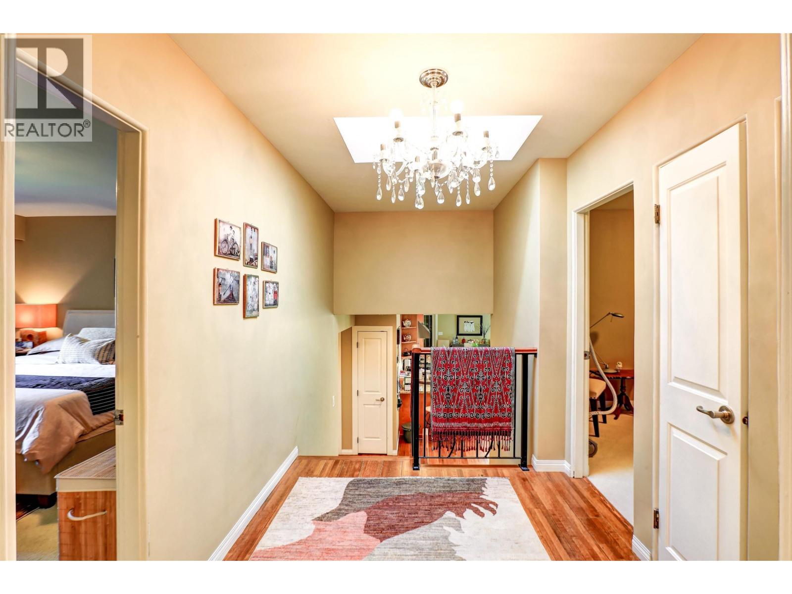 4730 Willow Creek Road Property Photo 19