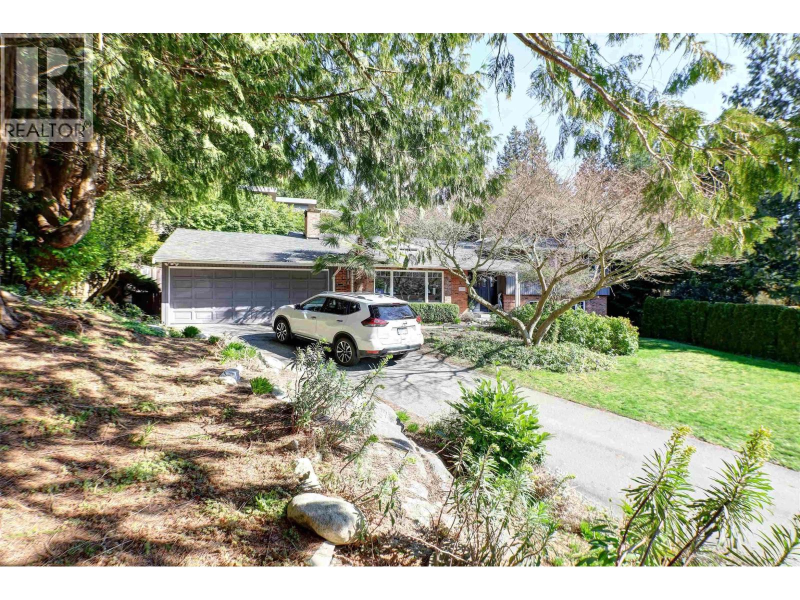 4730 Willow Creek Road Property Photo 33