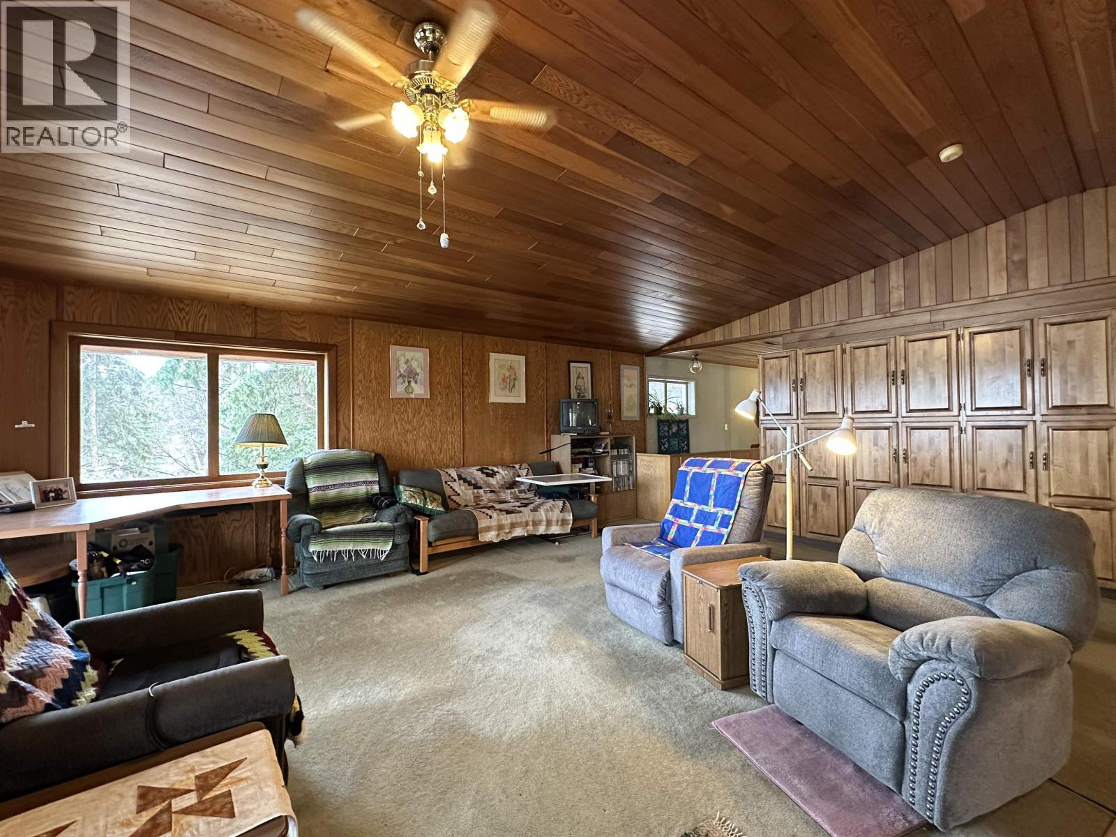 7477 Greenall Road Property Photo 14