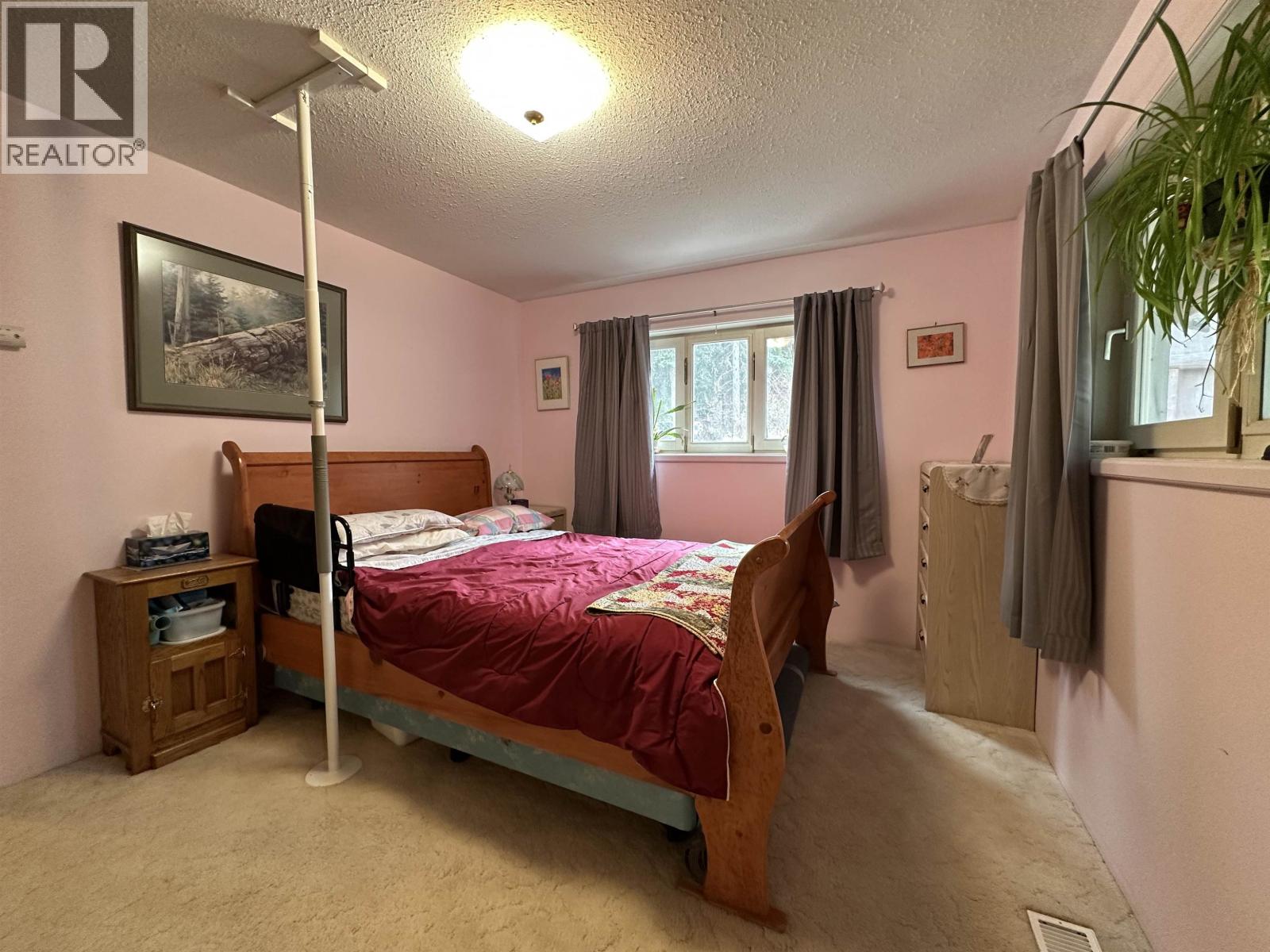 7477 Greenall Road Property Photo 20