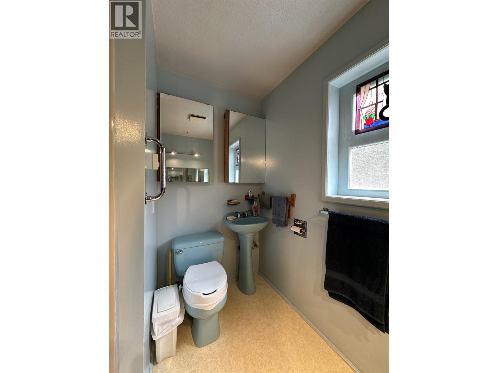 7477 Greenall Road Property Photo 22