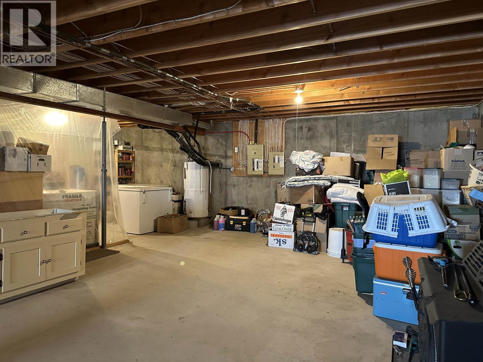 7477 Greenall Road Property Photo 29