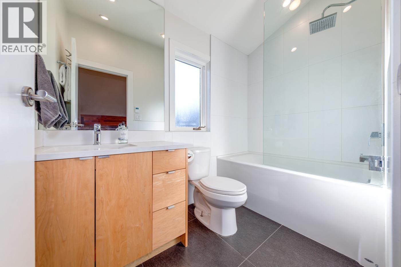 2748 Coyote Place Property Photo 15