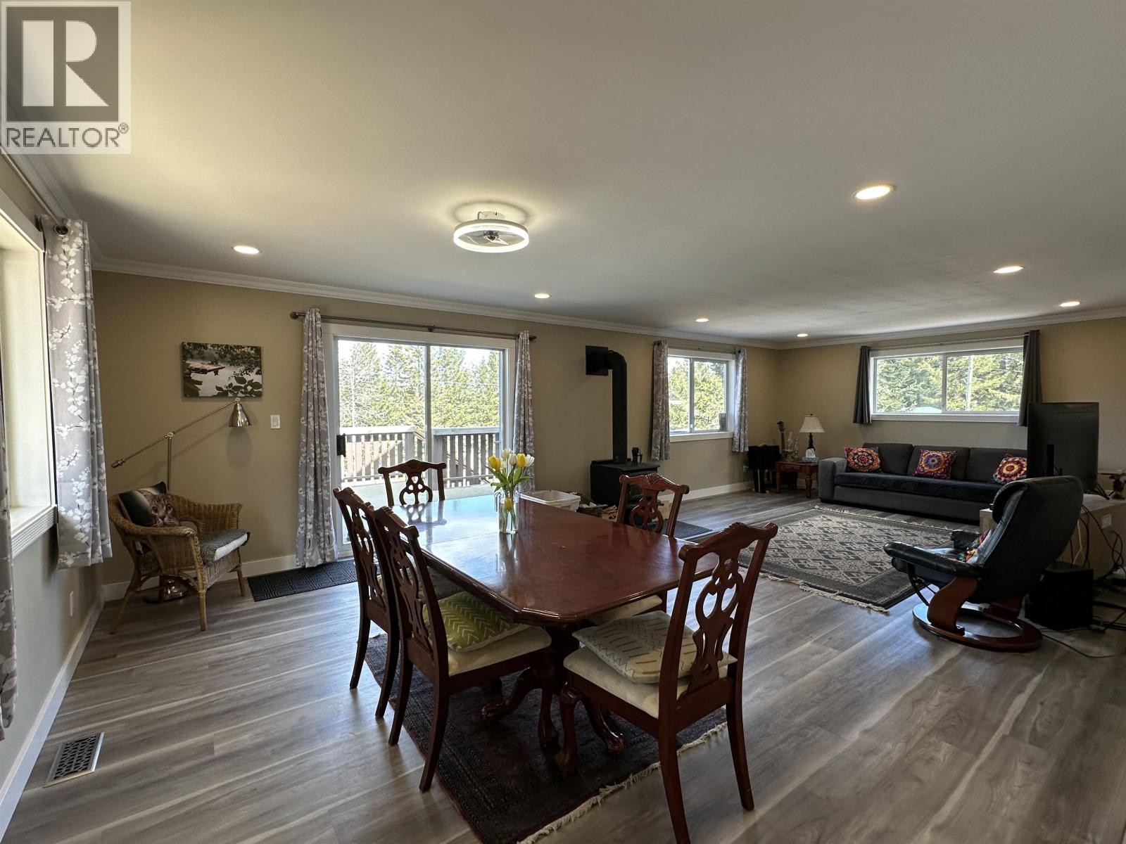 7617 Clearview Road Property Photo 18