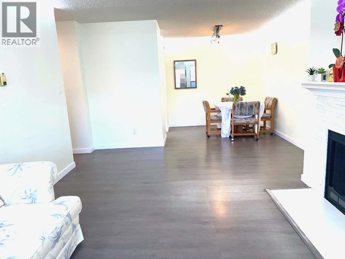 312 8591 Westminster Highway Property Photo 5