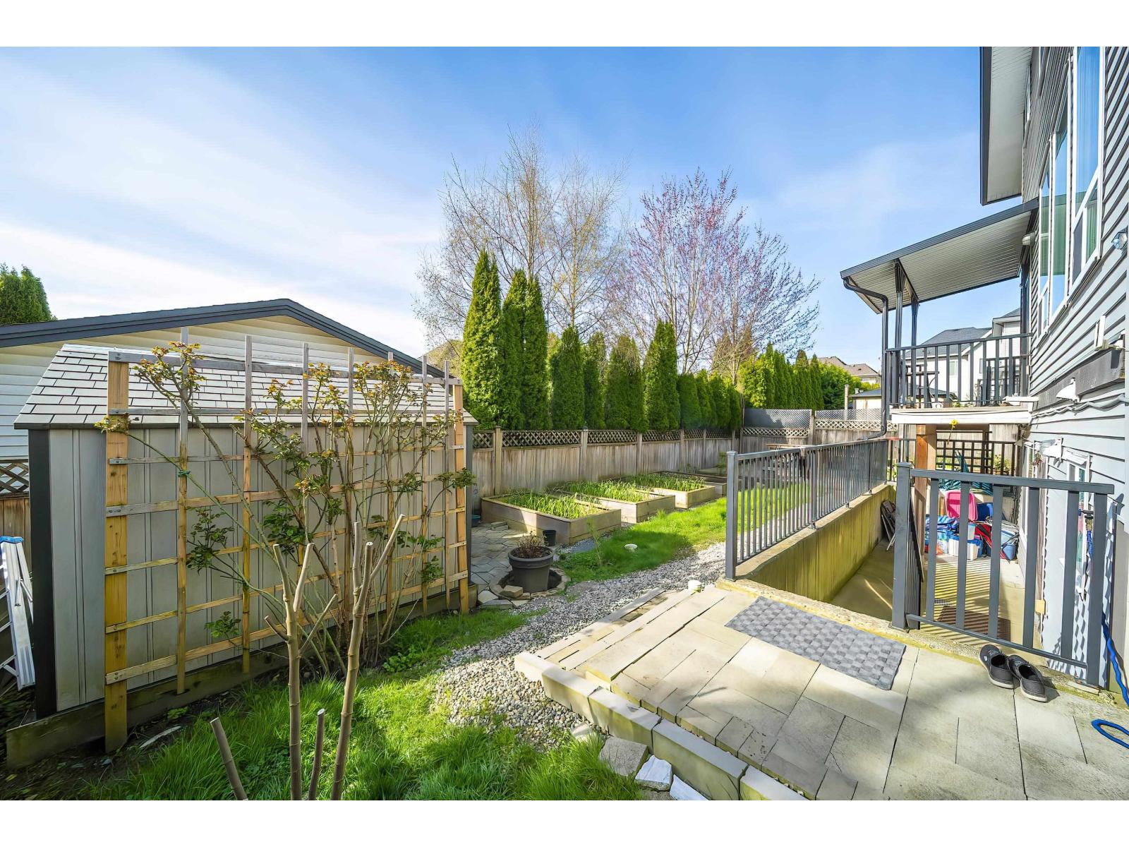 19688 70a Avenue Property Photo 34