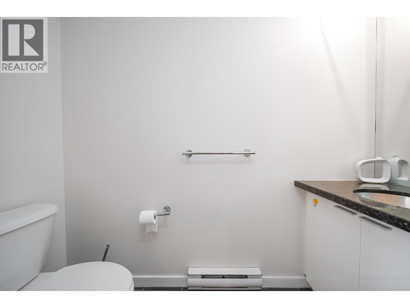 119 Regiment Square Property Photo 11