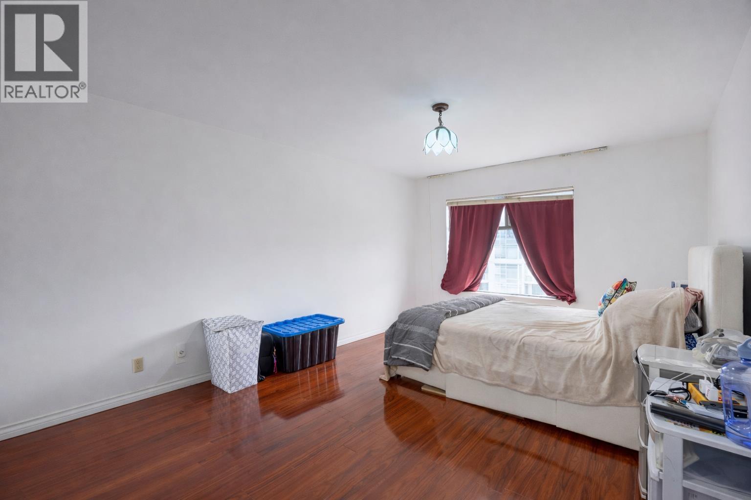 902 615 Belmont Street Property Photo 11