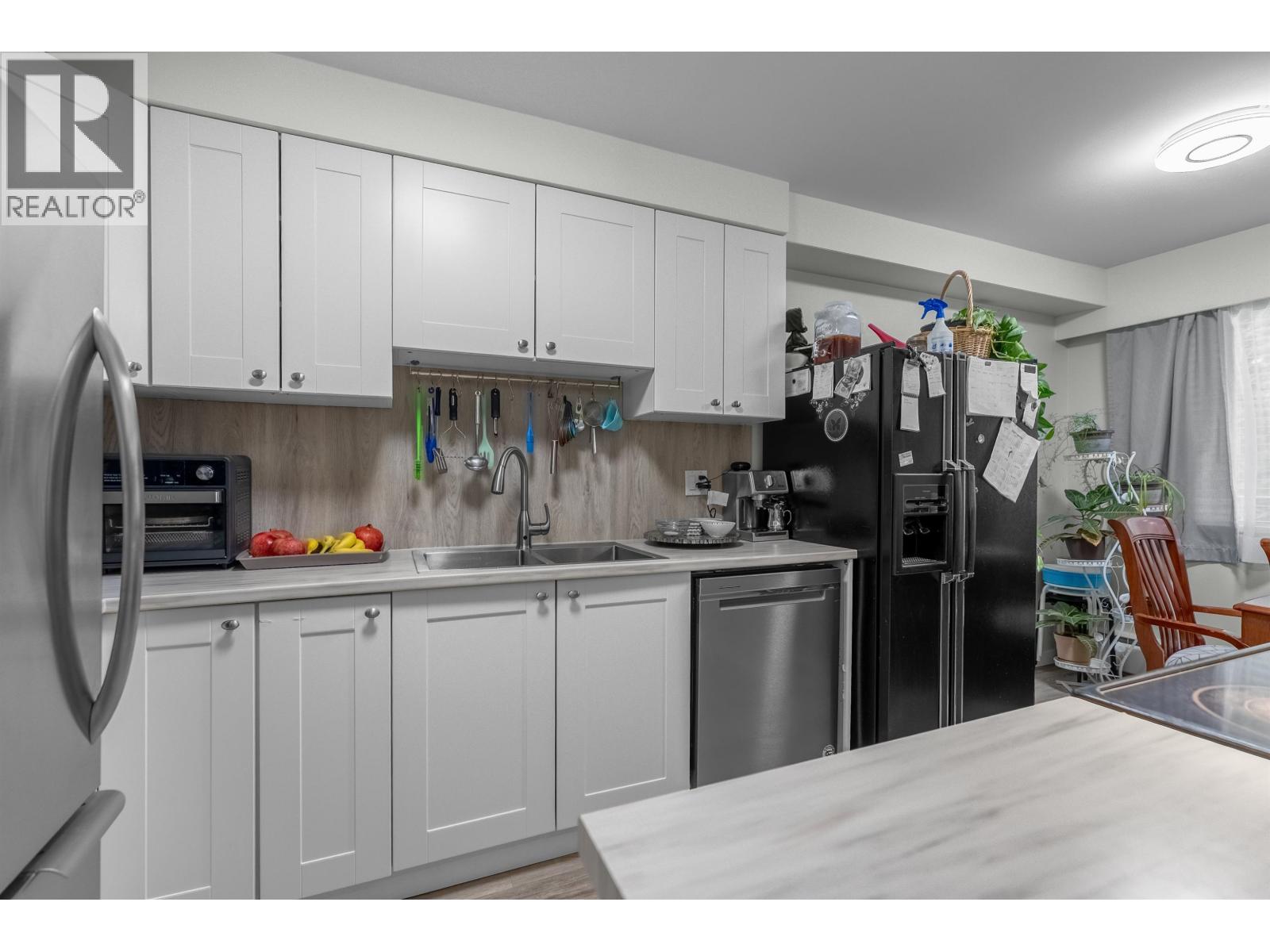 101 515 Eleventh Street Property Photo 2